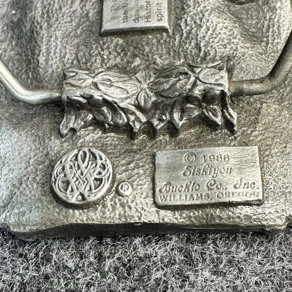 1986 Siskiyou Belt Buckle Coal Steam Engine Train Railroad USA H-40 Pewter Metal